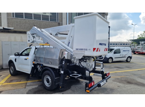 Nacela Autosasiu Multitel MXE160 -  Ford Ranger Pick-up 4x4 de vanzare